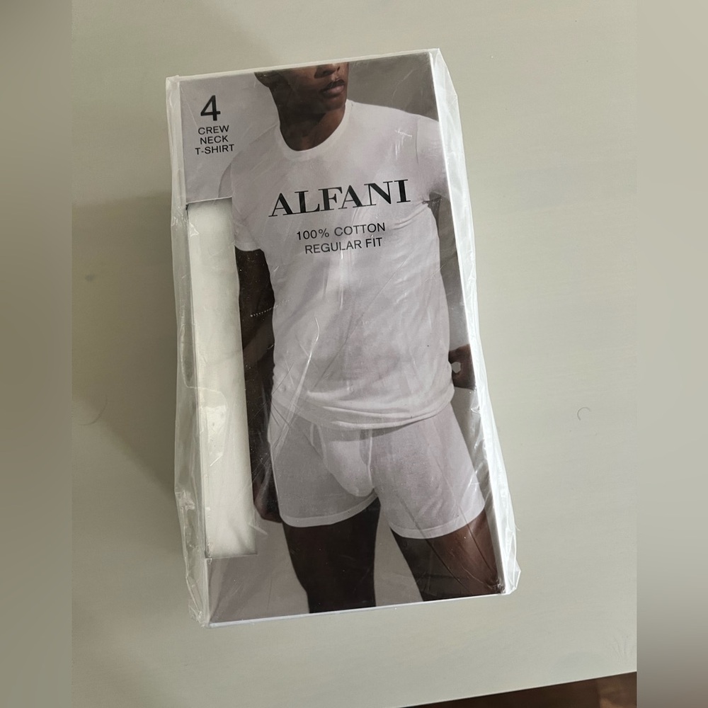 Brand New! Alfani Crew Neck pack